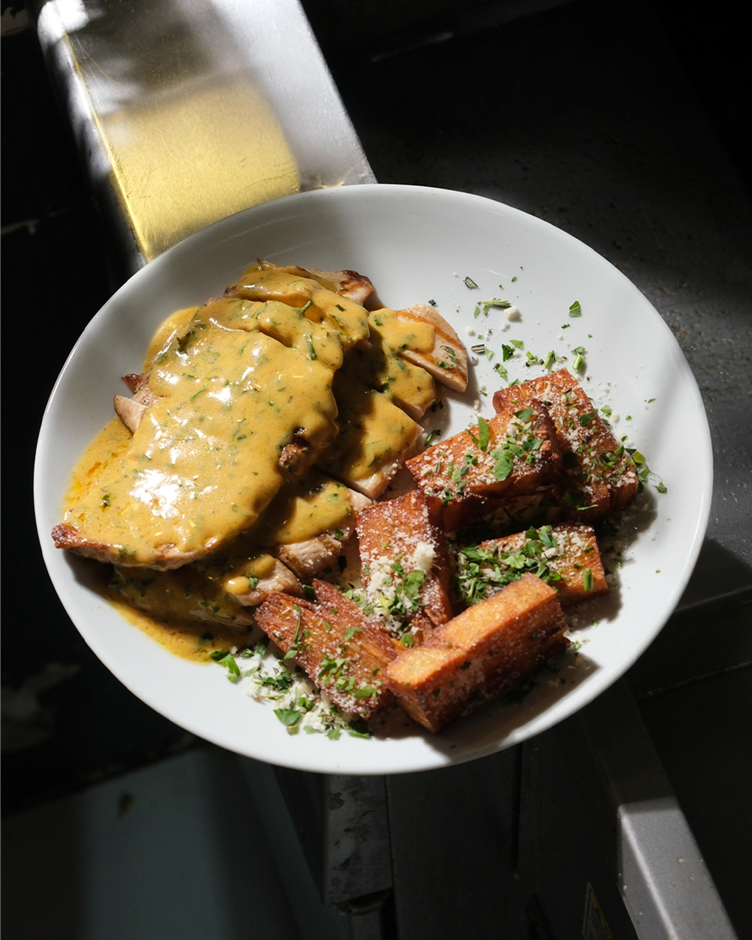 Café de Paris Soslu Tavuk