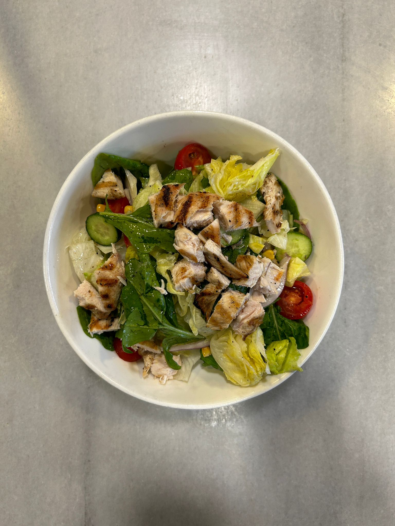 Izgara Tavuk Salata